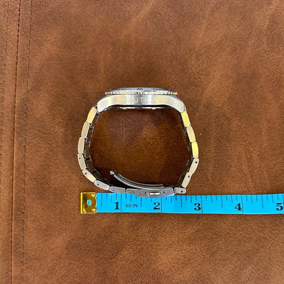 Vintage Nautica Stainless Steel Watch - Picture 11 of 16